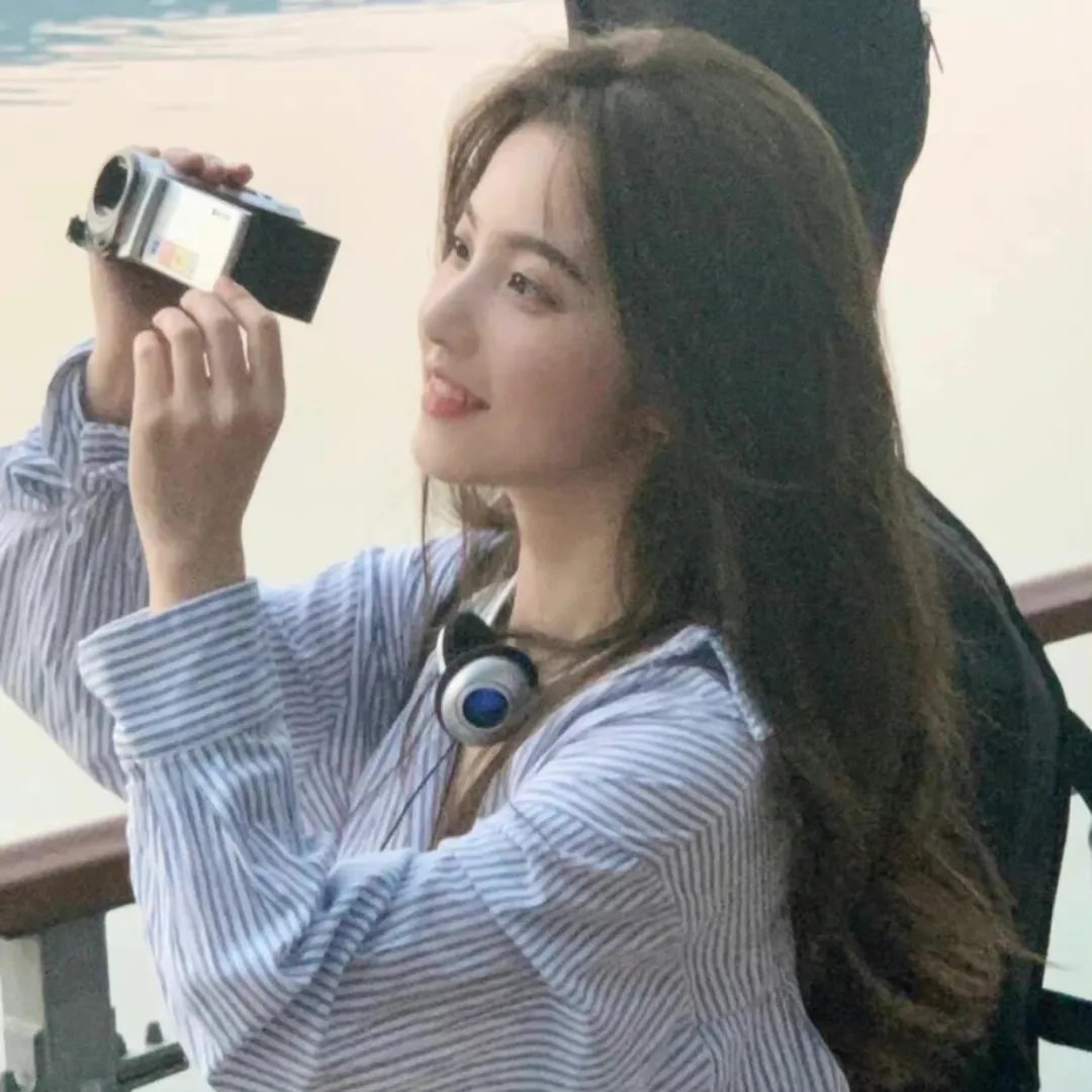 沈总的贴身保镖互换人生总裁也要来打工